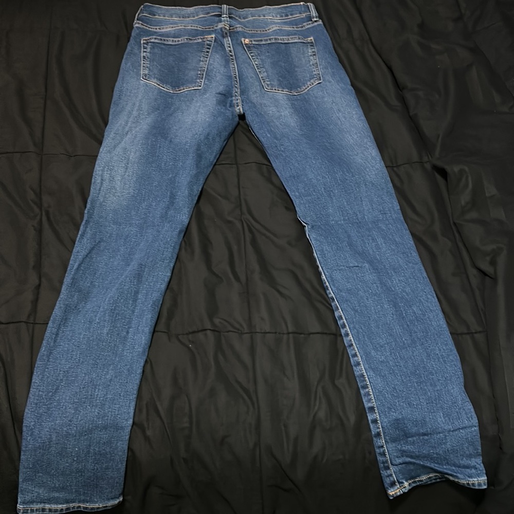 H&M Jean - Picture 2 of 2